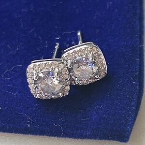 Luxury Light purple Moissanite Diamond square‎ stud earrings